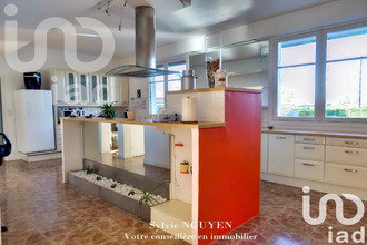  maison la-couronne 16400