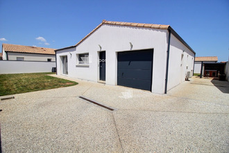  maison la-creche 79260