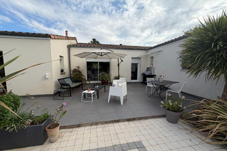 maison la-creche 79260