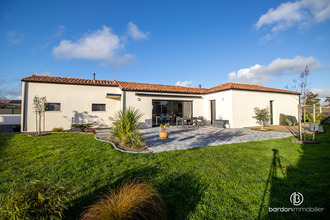  maison la-garnache 85710