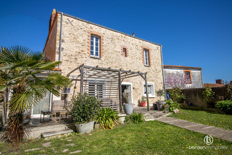  maison la-garnache 85710