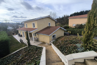  maison la-grand-croix 42320