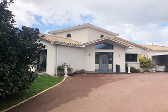  maison la-limouziniere 44310