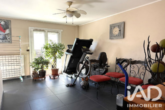  maison la-queue-les-yvelines 78940