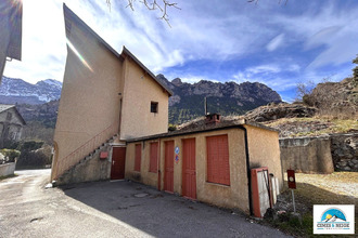  maison la-roche-de-rame 05310