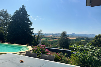  maison la-roche-noire 63800