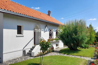  maison la-roche-posay 86270