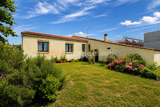  maison la-roche-sur-yon 85000