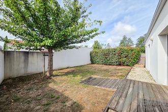  maison la-roche-sur-yon 85000