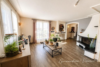  maison la-romagne 49740