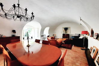  maison la-roque-d-antheron 13640