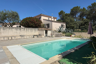  maison la-roque-d-antheron 13640