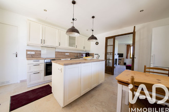  maison la-roque-sur-pernes 84210