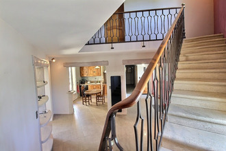  maison la-roque-sur-pernes 84210