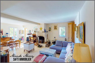  maison la-roquebrussanne 83136