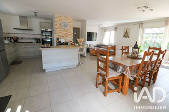  maison la-roquebrussanne 83136