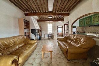  maison la-tour-d-aigues 84240