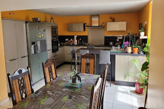  maison lacroisille 81470