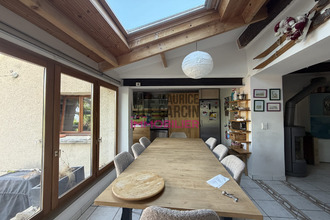  maison lafare 84190