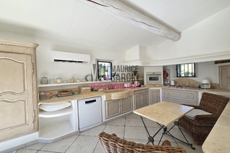  maison lagnes 84800