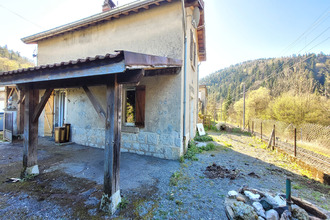  maison lalleyriat 01130