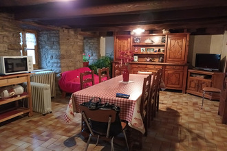  maison lanuejols 48000