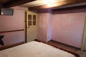  maison lanuejols 48000