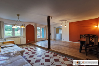  maison lapeyrouse 63700
