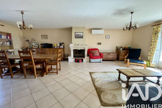  maison larcay 37270