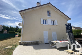  maison larchant 77760