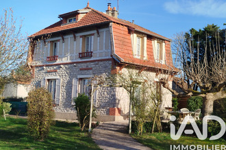  maison larchant 77760