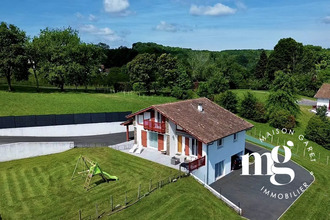  maison larressore 64480