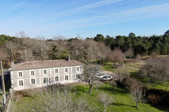  maison laruscade 33620