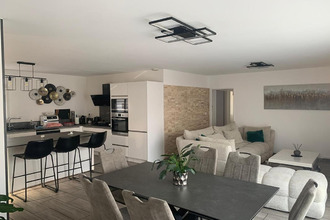  maison laudun-l-ardoise 30290