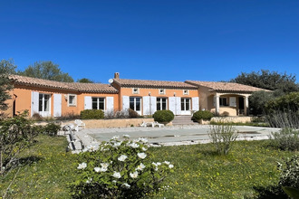  maison lauris 84360