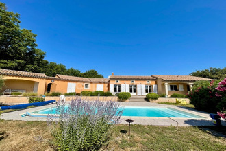  maison lauris 84360