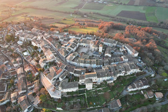  maison lauzerte 82110