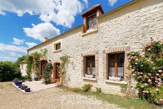  maison laval-en-brie 77148