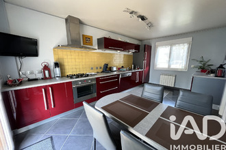  maison lavau 10150