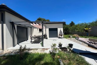  maison laveyron 26240