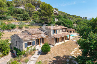  maison le-beaucet 84210