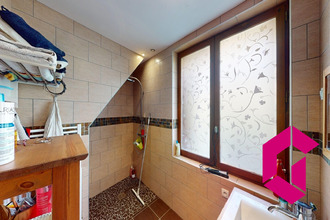  maison le-chambon-feugerolles 42500