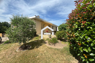  maison le-champ-st-pere 85540