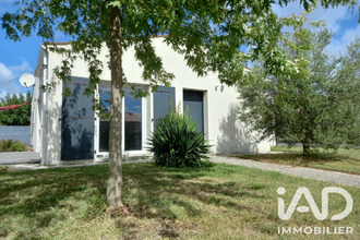  maison le-chay 17600
