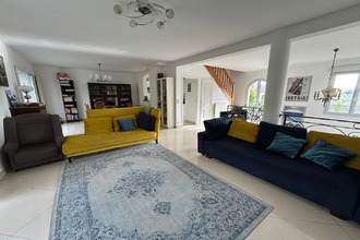  maison le-mesnil-le-roi 78600