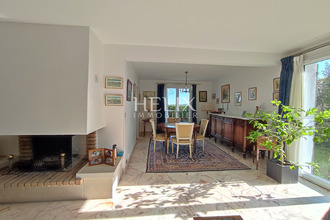  maison le-mesnil-le-roi 78600