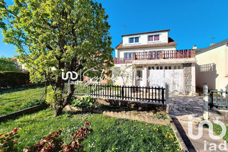  maison le-mesnil-st-denis 78320