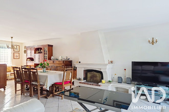 maison le-mesnil-st-denis 78320