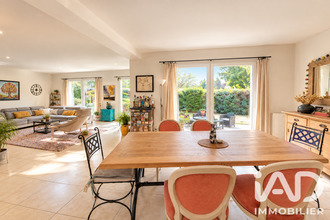  maison le-mesnil-st-denis 78320