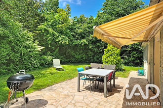  maison le-mesnil-st-denis 78320